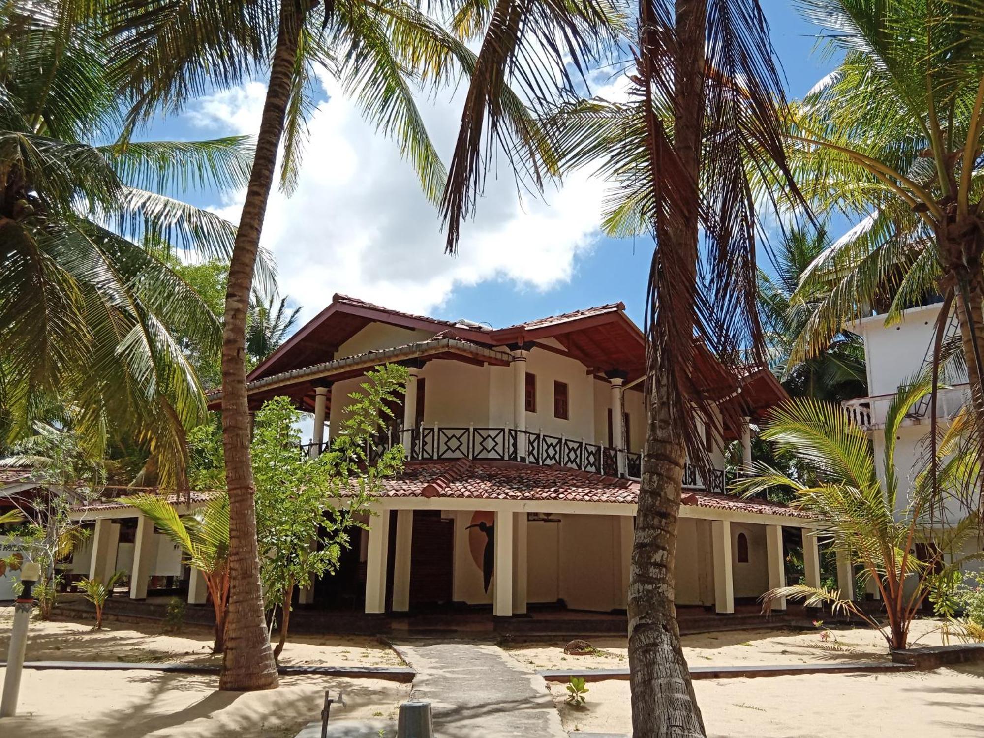 Ibisbird Beach Bungalows, Sport, Spa And Restaurant Tangalle Exterior foto